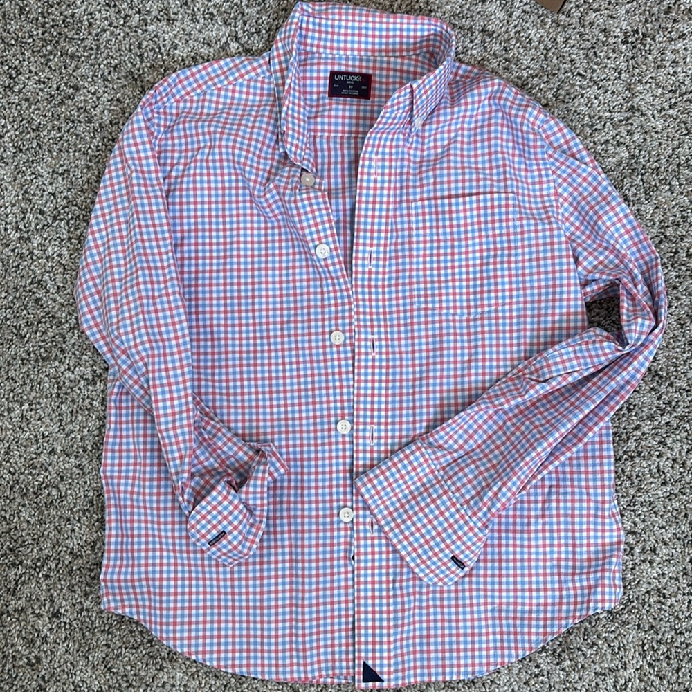 Untuckit boys dress shirt